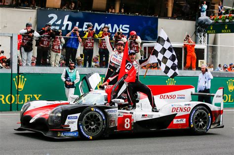 24 Hours of Le Mans: Fernando Alonso lifts Toyota to .